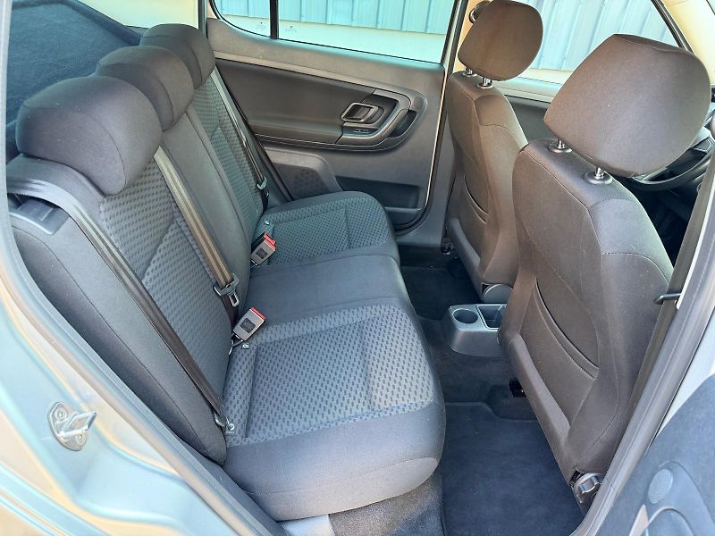Škoda Fabia 1,2 TSi Best of /1.maj./servis - fotka 18 z 26