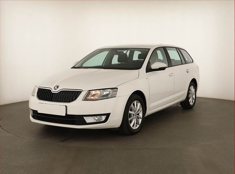 Škoda Octavia (2015) 1.6 TDI, Navi, Tempomat - fotka 2 z 15