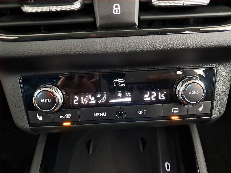Škoda Kamiq (2021) Ambition Plus 1.0 TSI - fotka 16 z 22