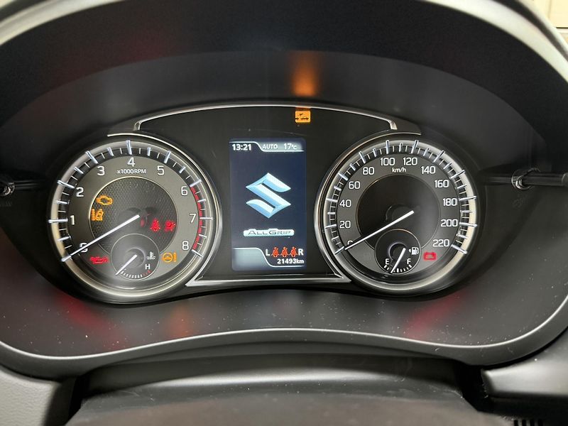 Suzuki S-Cross 1,4 Boosterjet 4x4 Hybrid - fotka 18 z 18