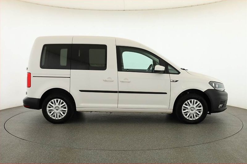 Volkswagen Caddy (2020) 2.0 TDI, 5Míst, ČR, DPH - fotka 6 z 15