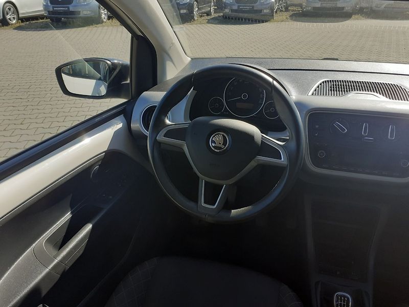 Škoda Citigo (2017) 1.0 MPI STYLE ČR - fotka 8 z 26
