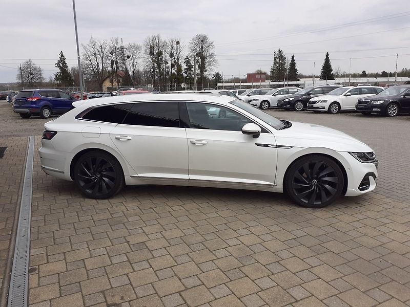 Volkswagen Arteon Shooting Brake (2020) 2.0 TDi R-Line 4x4 147kW - fotka 3 z 33