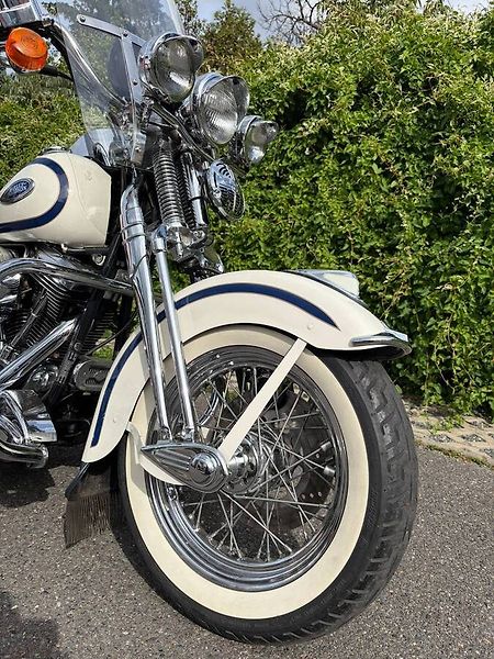 Harley-Davidson FLSTS Heritage Springer (1997) - fotka 12 z 16
