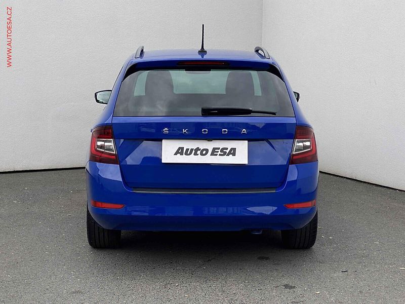 Škoda Fabia (2021) 1.0 TSi, Clever, LED, navi - fotka 5 z 18