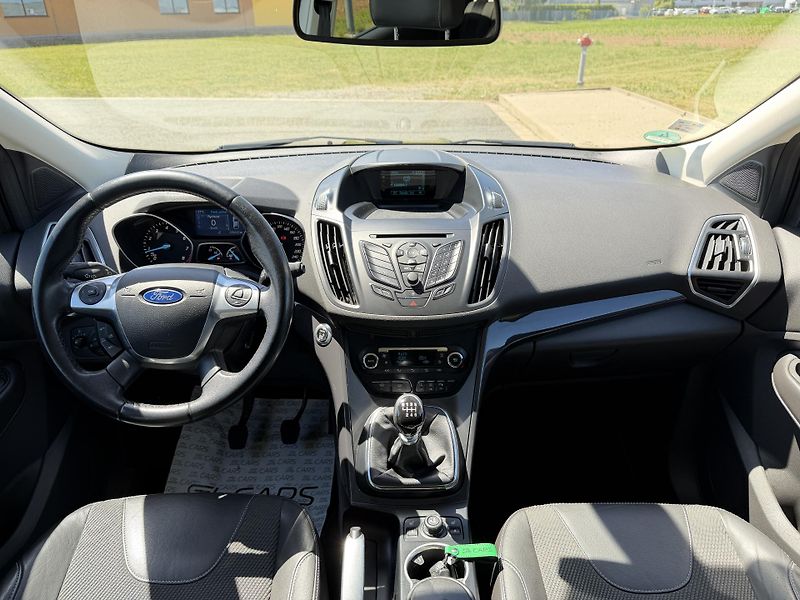 Ford Kuga 1.6 EB TITANIUM ROZVODY TAŽNÉ - fotka 11 z 39