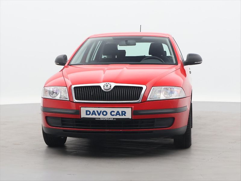 Škoda Octavia 1,6 i 75kW CZ 1.Maj Klima Tour - fotka 2 z 25