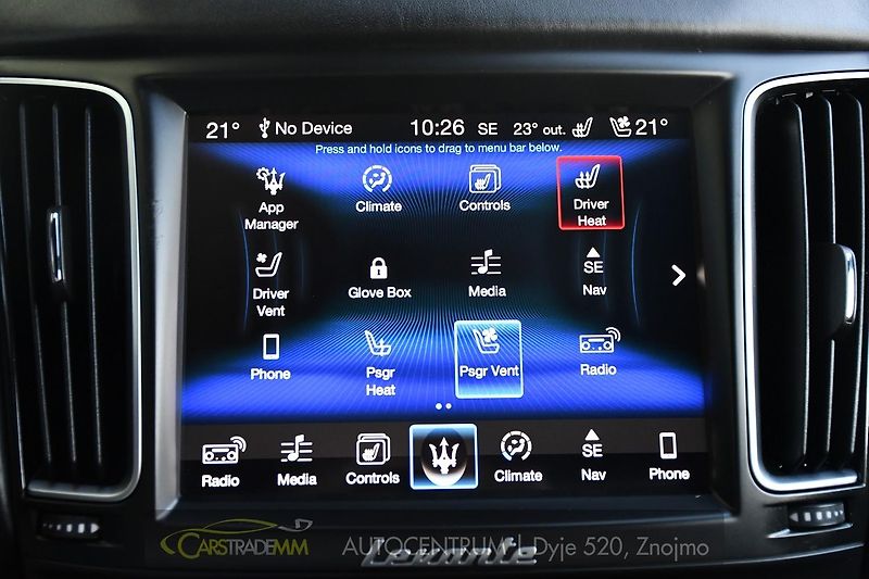 Maserati Levante 3.0D ČR Q4 H/K ACC VZDUCH - fotka 40 z 56