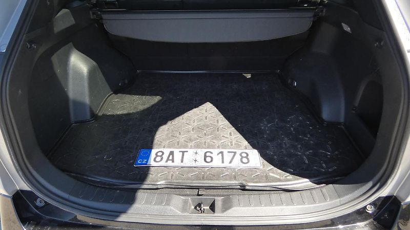 Toyota RAV4 2.5 Hybrid Selection 4WD e-CVT - fotka 20 z 24