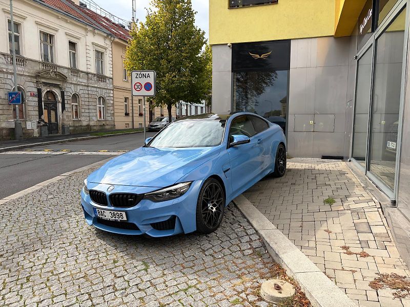 BMW M4 (2020) COMPETITION COUPE CZ SKLADEM! - fotka 3 z 14