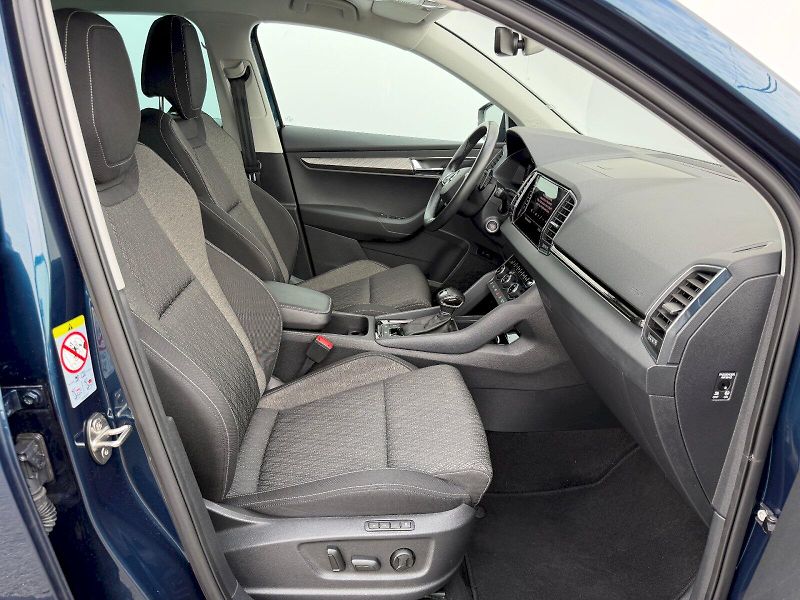 Škoda Karoq (2023) 1,5TSI 110kW DSG Style Plus - fotka 29 z 35