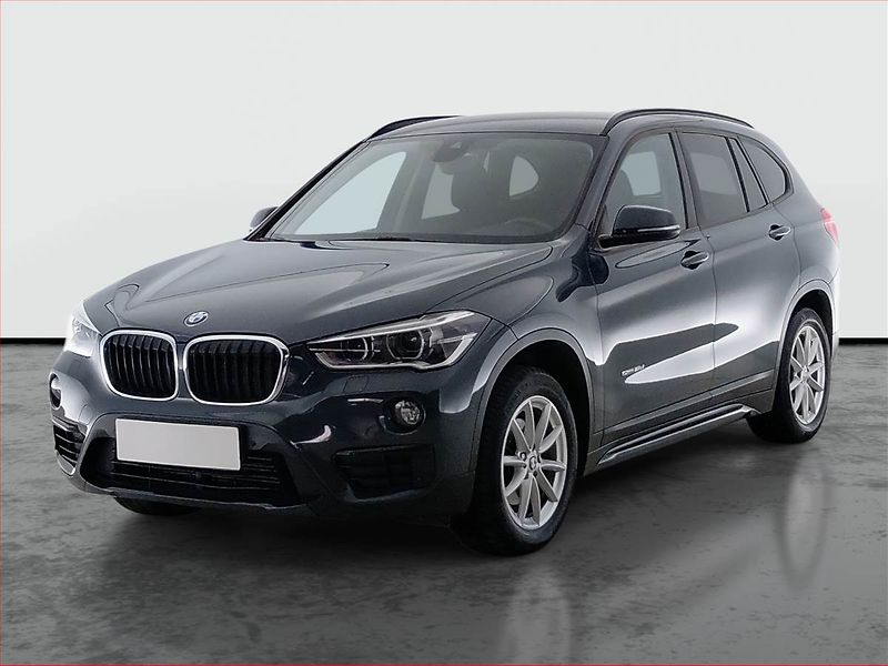 BMW X1 (2016) sDrive18d, Automat, Serv.kniha - fotka 2 z 21