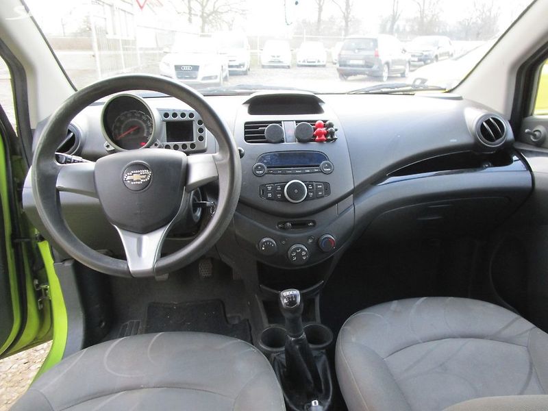 Chevrolet Spark 1,0 - 50KW - NOVÁ STK - fotka 10 z 15