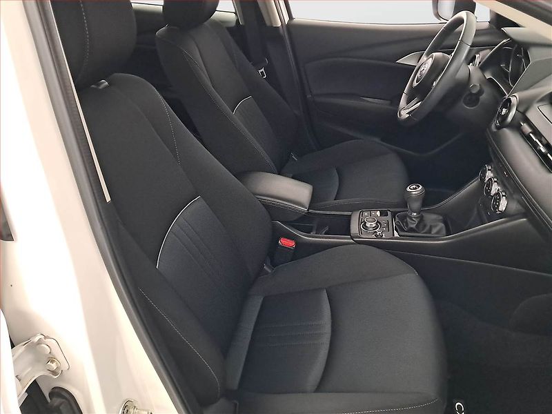 Mazda CX-3 (2022) 2.0 Skyactiv-G, ČR,1.maj - fotka 9 z 18
