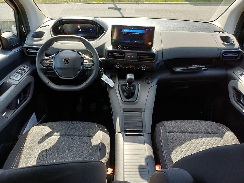 Peugeot Rifter (2026) Long Allure 1.5 HDI 130k - fotka 24 z 43