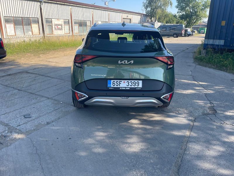 Kia Sportage (2023) - fotka 8 z 14