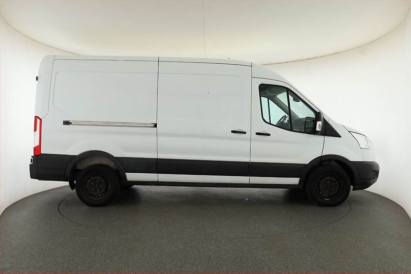 Ford Transit (2019) Trend 2.0 EcoBlue, L3H2, 1.0t - fotka 6 z 12
