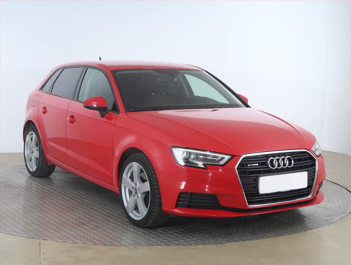Audi A3 Attraction 2.0 TDI, 4X4