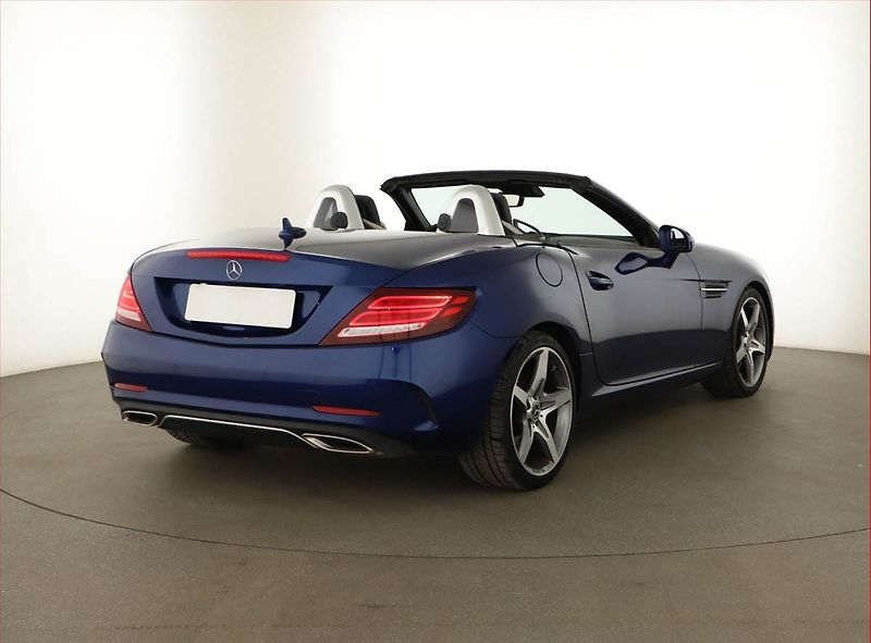 Mercedes-Benz SLC (2020) 200, Výhř.okno, Matrix, H/K - fotka 5 z 20
