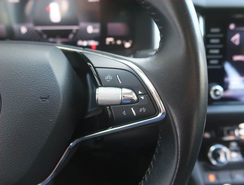 Škoda Kodiaq (2023) Ambition 2.0 TDI - fotka 17 z 19