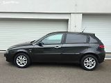Alfa Romeo 147 (2005) 1.6i, 77kw L+Z pneu - náhled 1
