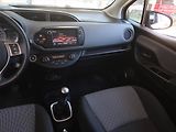 Toyota Yaris (2015) 1.33 Dual VVT-i, Serv.kniha - náhled 8