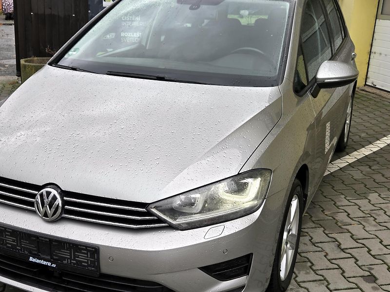 Volkswagen Golf Sportsvan TSi CEBIA,KAMERA,Bi-xenony  - fotka 3 z 43