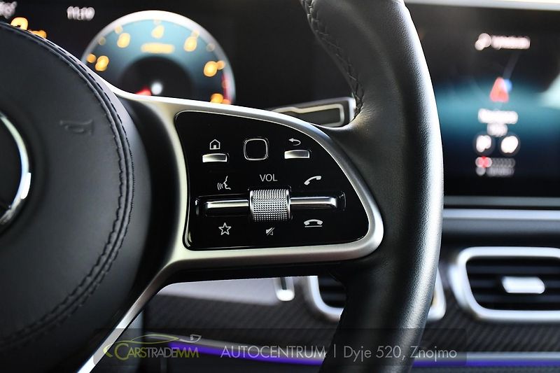 Mercedes-Benz GLS 580 V8 AMG 4M MASAŽ 7MÍST PANO - fotka 31 z 65