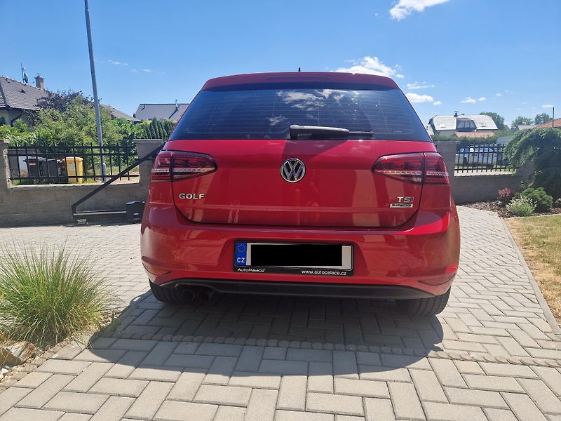 Volkswagen Golf (2017) plný servis - fotka 6 z 15