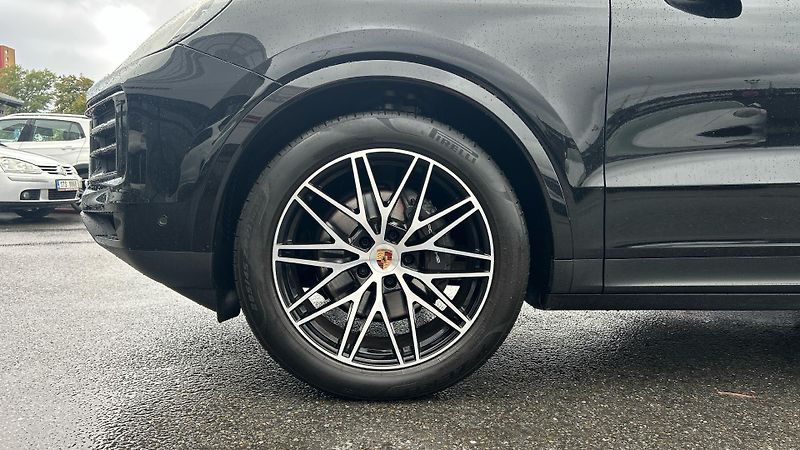 Porsche Cayenne E3 II - fotka 9 z 25