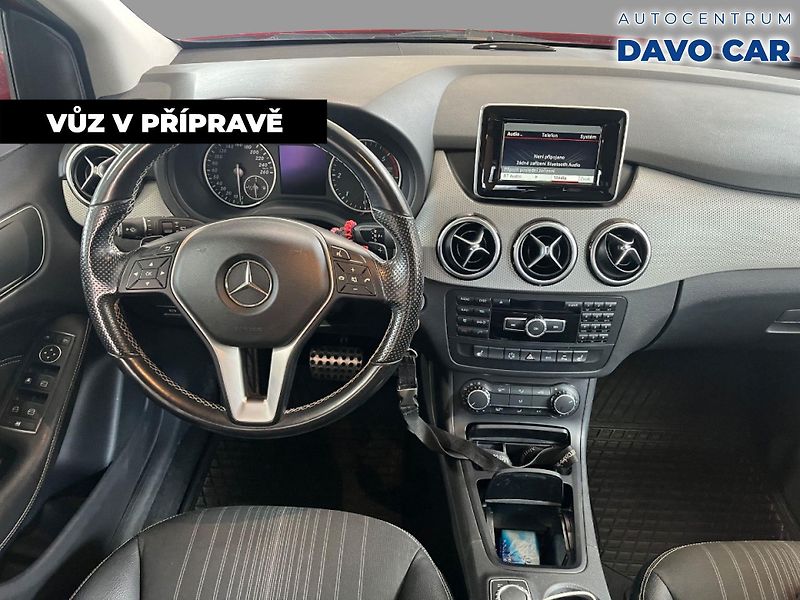 Mercedes-Benz Třídy B 1,5 180CDI Aut. Kůže DPH CZ - fotka 5 z 12