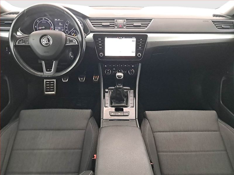 Škoda Superb (2018) Style 2.0 TDI, Serv.kniha - fotka 8 z 17