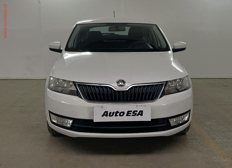 Škoda Rapid (2013) 1.2 TSi, ČR, Ambition, navi - fotka 2 z 15