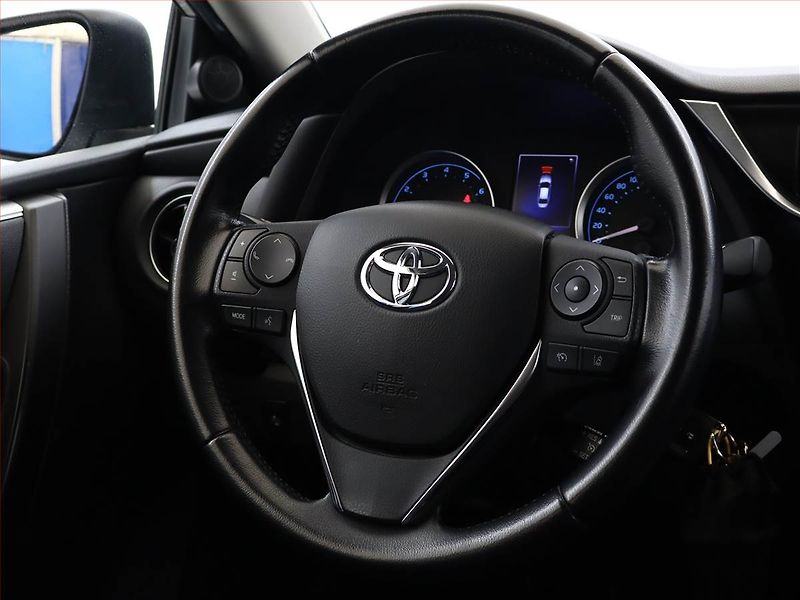 Toyota Corolla (2019) Active 1.6 Valvematic - fotka 13 z 16