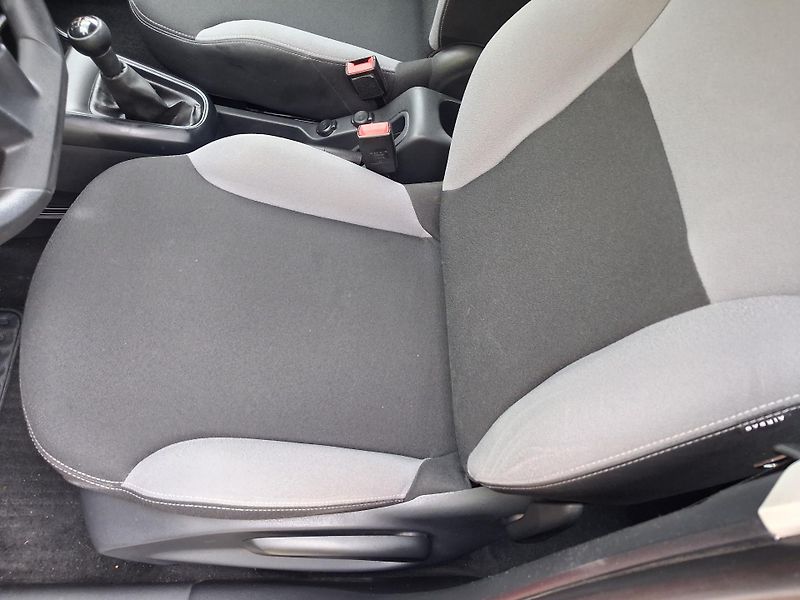 Citroën C3 (2016) SERVISKA NOVÉ ROZVODY NOVÁ STK - fotka 26 z 32