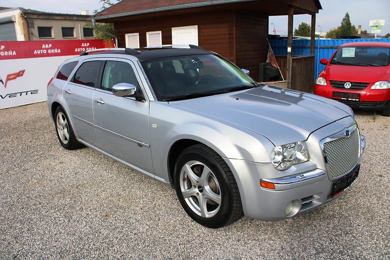 Chrysler 300C (2009) 3.0CRD KŮŽE XENON KLIMA ALU - fotka 1 z 17