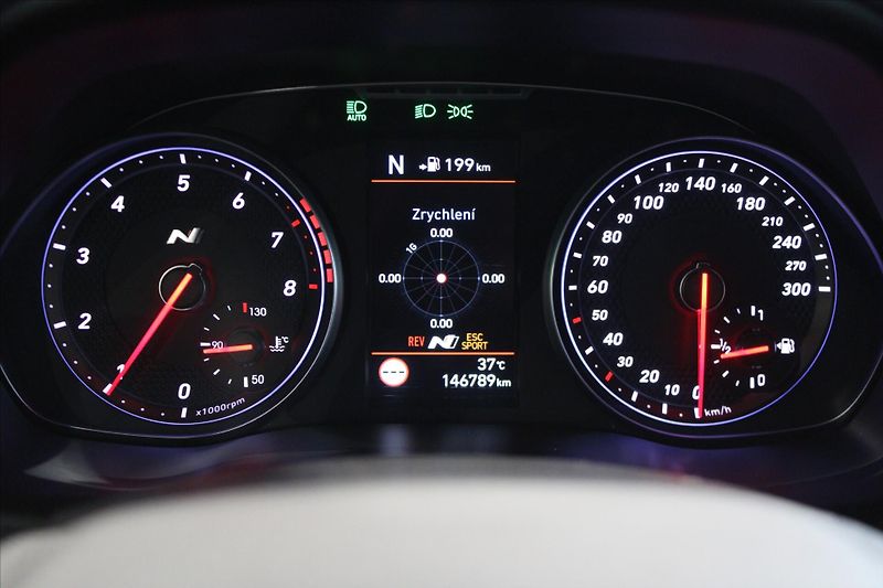 Hyundai i30 N Performance - fotka 21 z 40