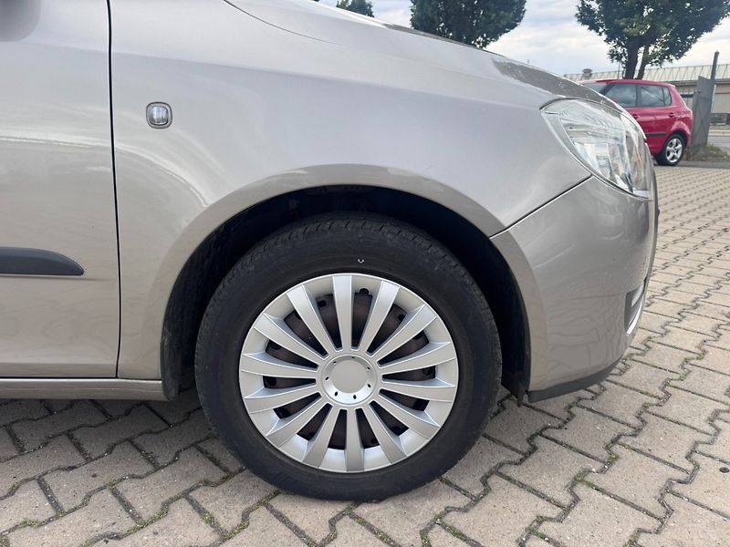 Škoda Fabia (2008) 1,4 16V 63 KW 1. MAJ STK - fotka 16 z 46