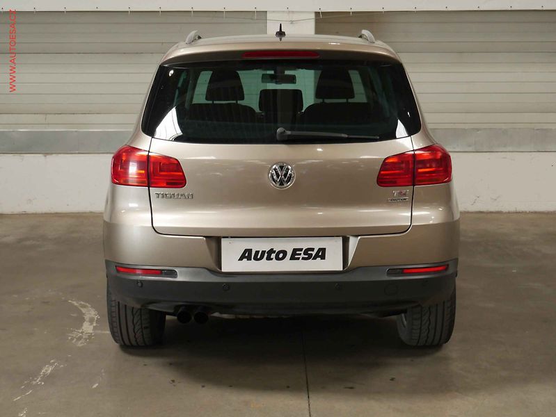 Volkswagen Tiguan (2012) 1.4TSi 4x4, ČR, Výhř.sed. - fotka 5 z 20