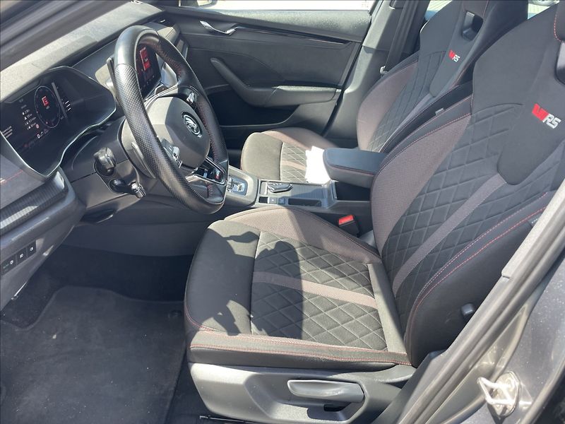 Škoda Octavia 2,0 TSi 180kw RS DSG Style Plu - fotka 7 z 39