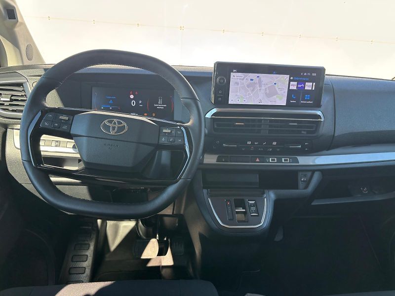 Toyota ProAce Verso 2,2 D Business Comfort 9S - fotka 5 z 23