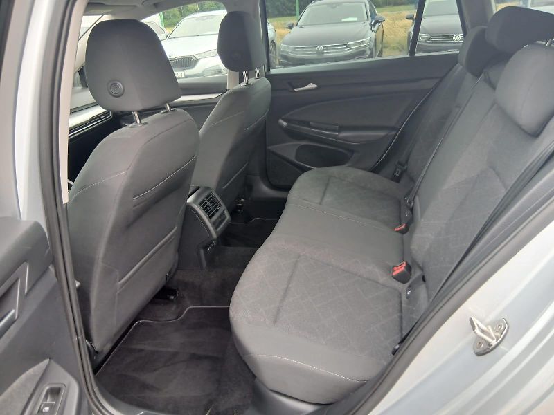 Volkswagen Golf 8, 2.0tdi, automat, ALU 17