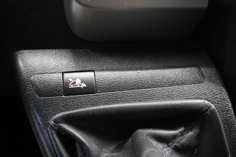 Fiat Ducato 2.3 9MÍST VZADU HYDR. PLOŠINA - fotka 22 z 24