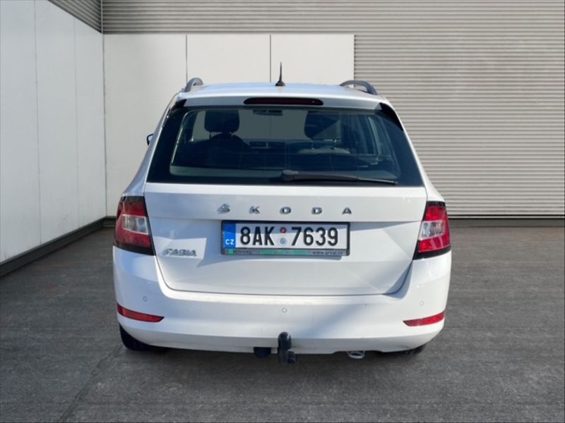 Škoda Fabia 1,0 TSI 81 Ambition - fotka 5 z 11