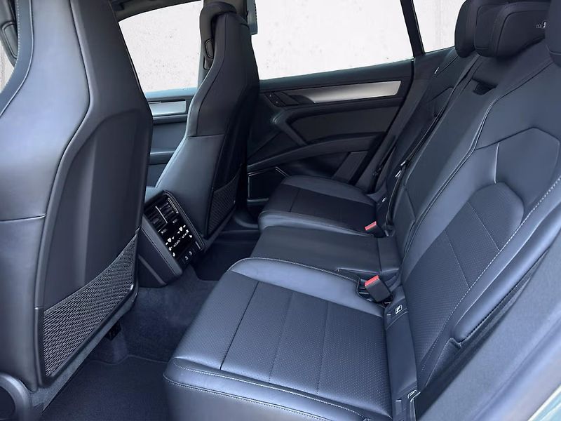 Porsche Cayenne Electric Burmester HD-Matrix H - fotka 10 z 18