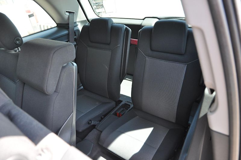 Opel Zafira 1.7CDTi 81kW 7.míst - fotka 8 z 18
