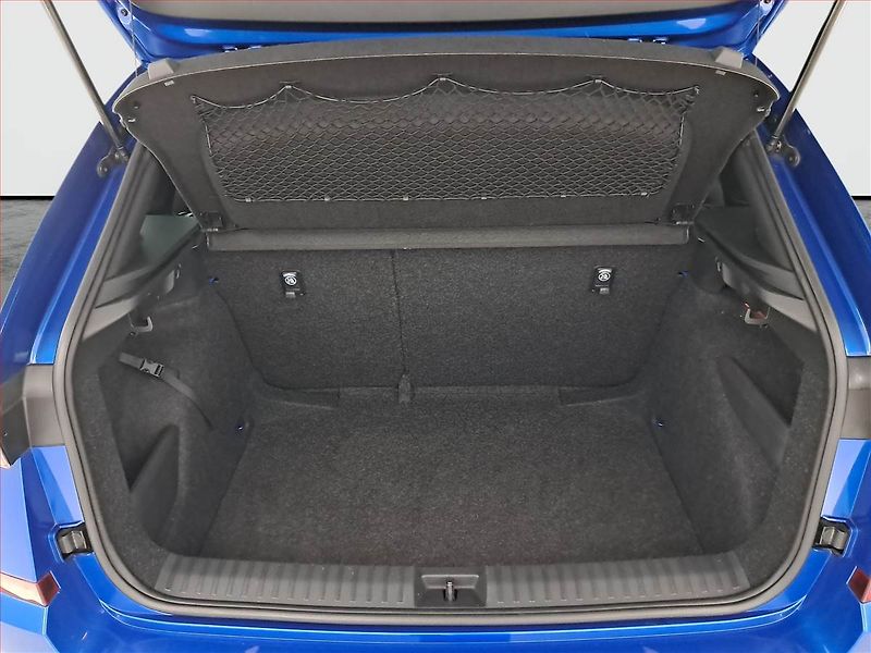 Škoda Kamiq (2021) Monte Carlo 1.0 TSI - fotka 14 z 26