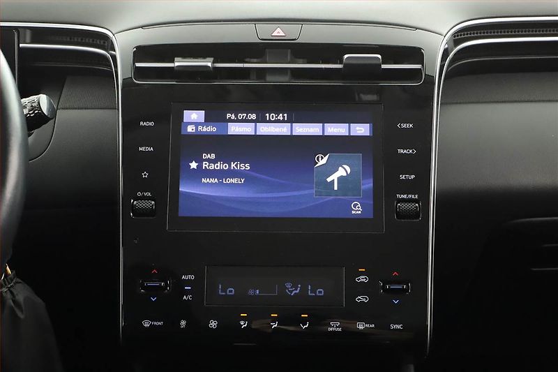 Hyundai Tucson (2022) 1.6 T-GDI 48V MHEV - fotka 11 z 19
