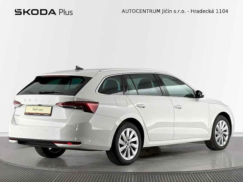 Škoda Octavia (2025) Combi 2.0TDI 85kW Top Selectio - fotka 2 z 31