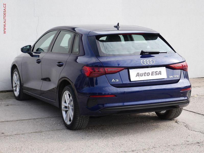 Audi A3 (2022) 1.5 TFSi, AT, STK11/27 - fotka 4 z 20